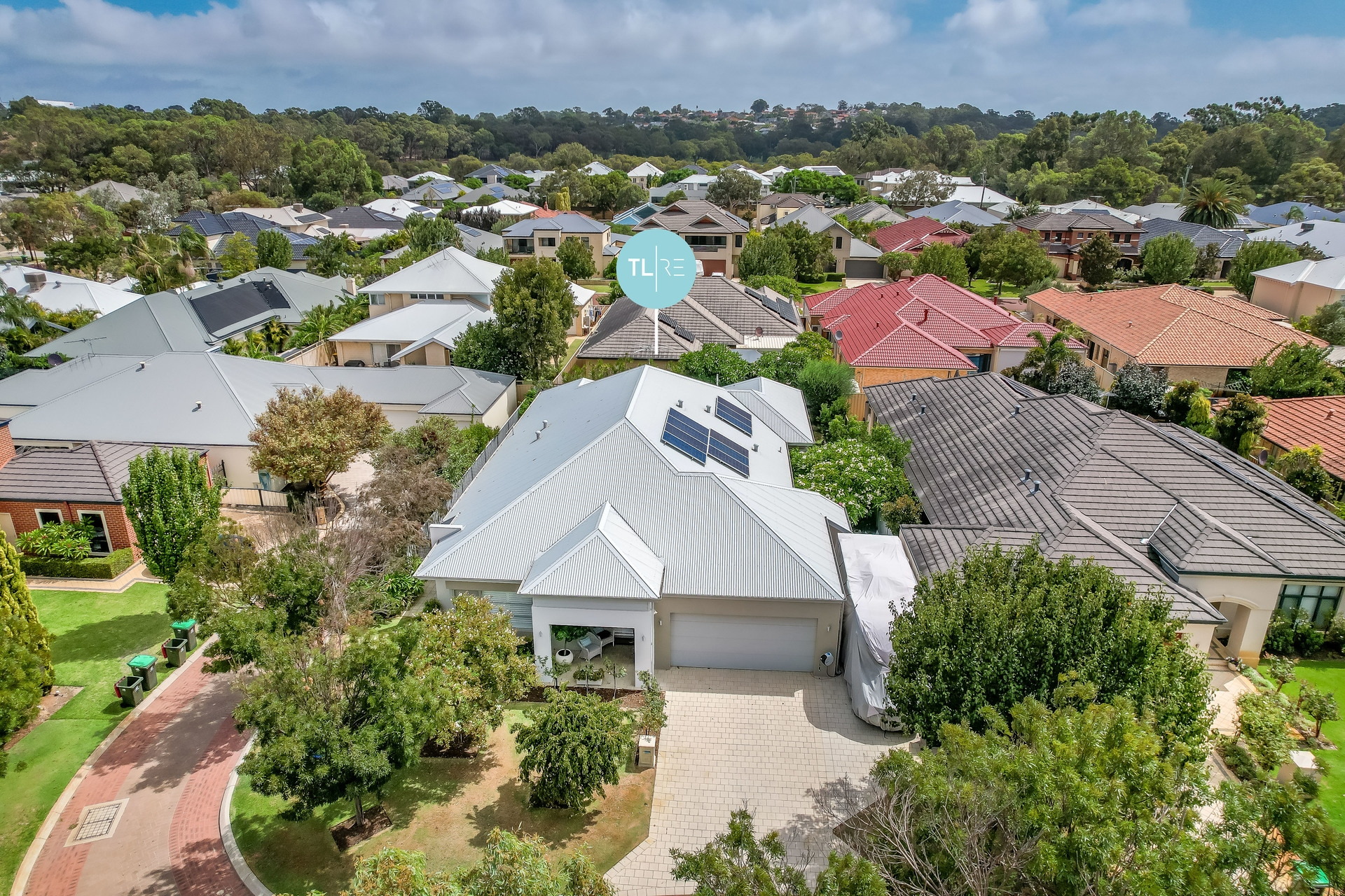 23 Jacana Circle, Gwelup - Thumbnail 2