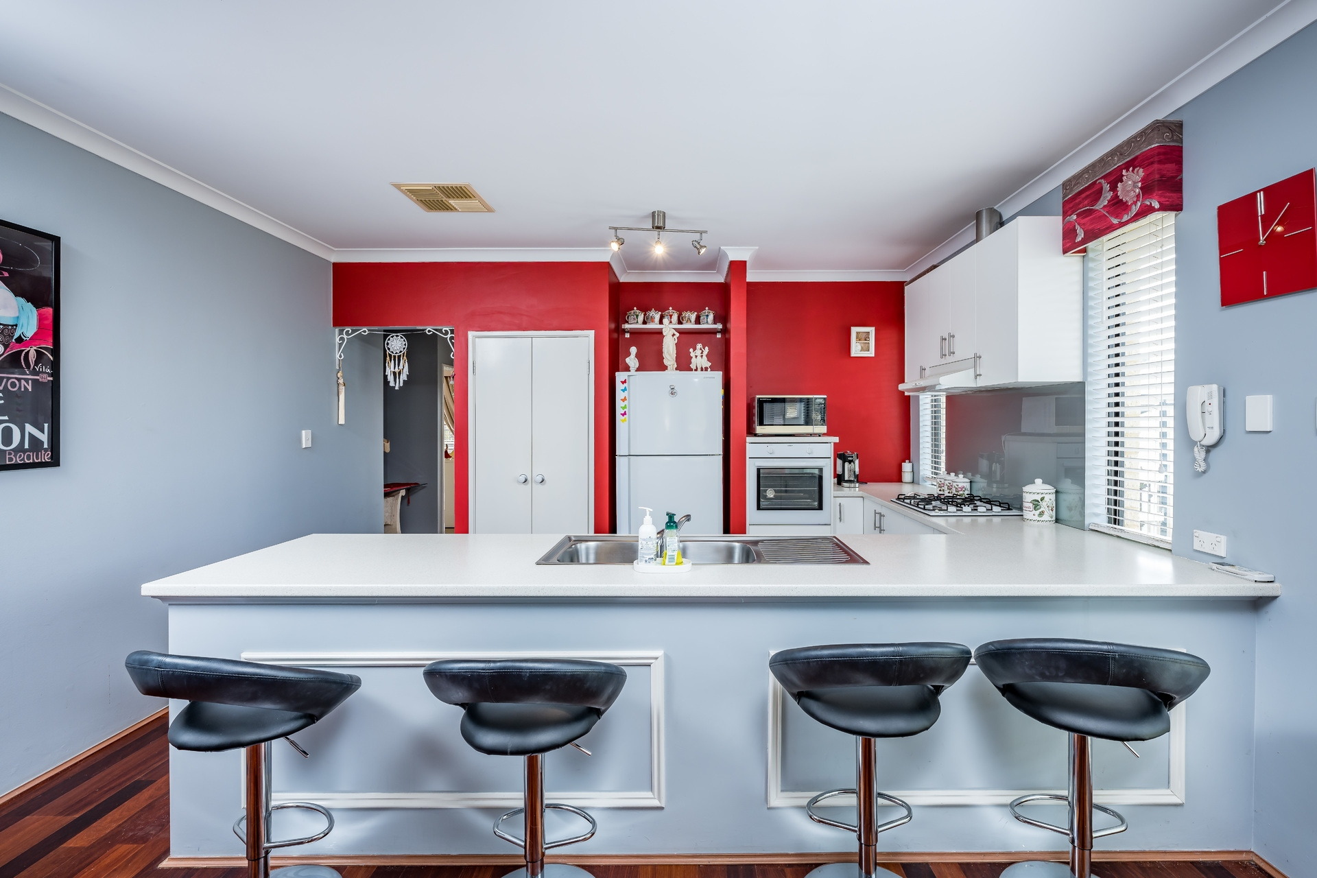 34 La Mirada Avenue, Clarkson - Thumbnail 2