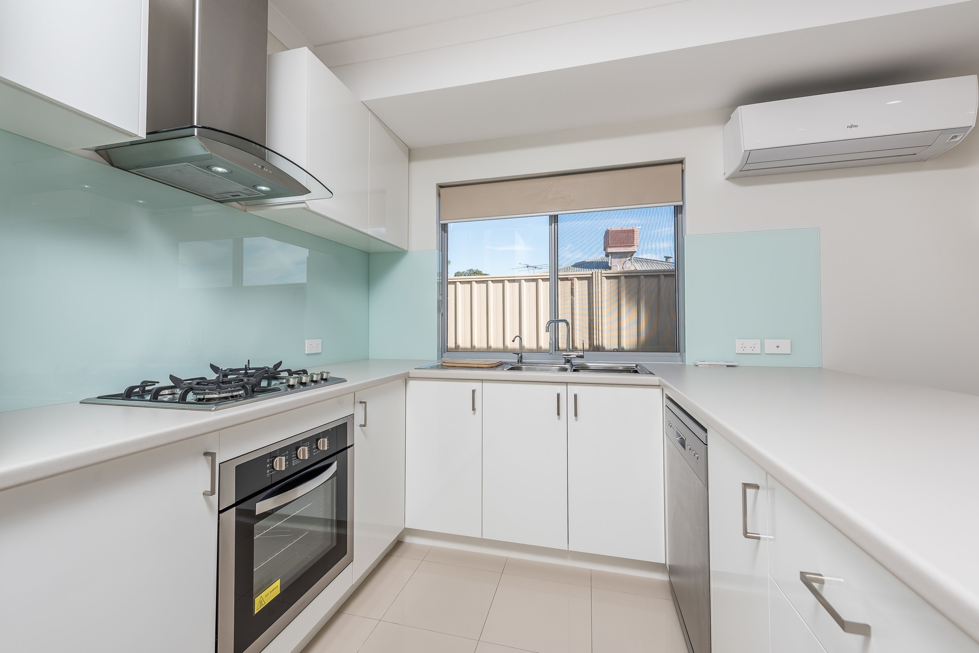 15c Ilumba Way, Nollamara - Thumbnail 4