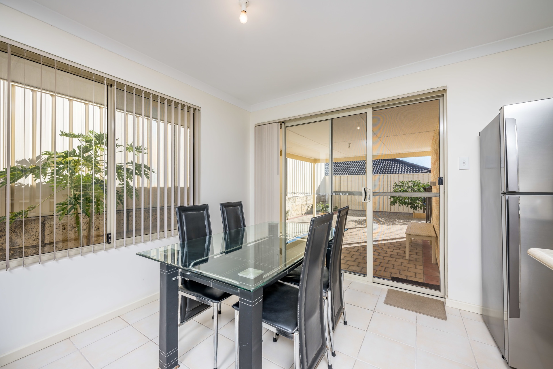 33 Scamills Road, Pearsall - Thumbnail 5