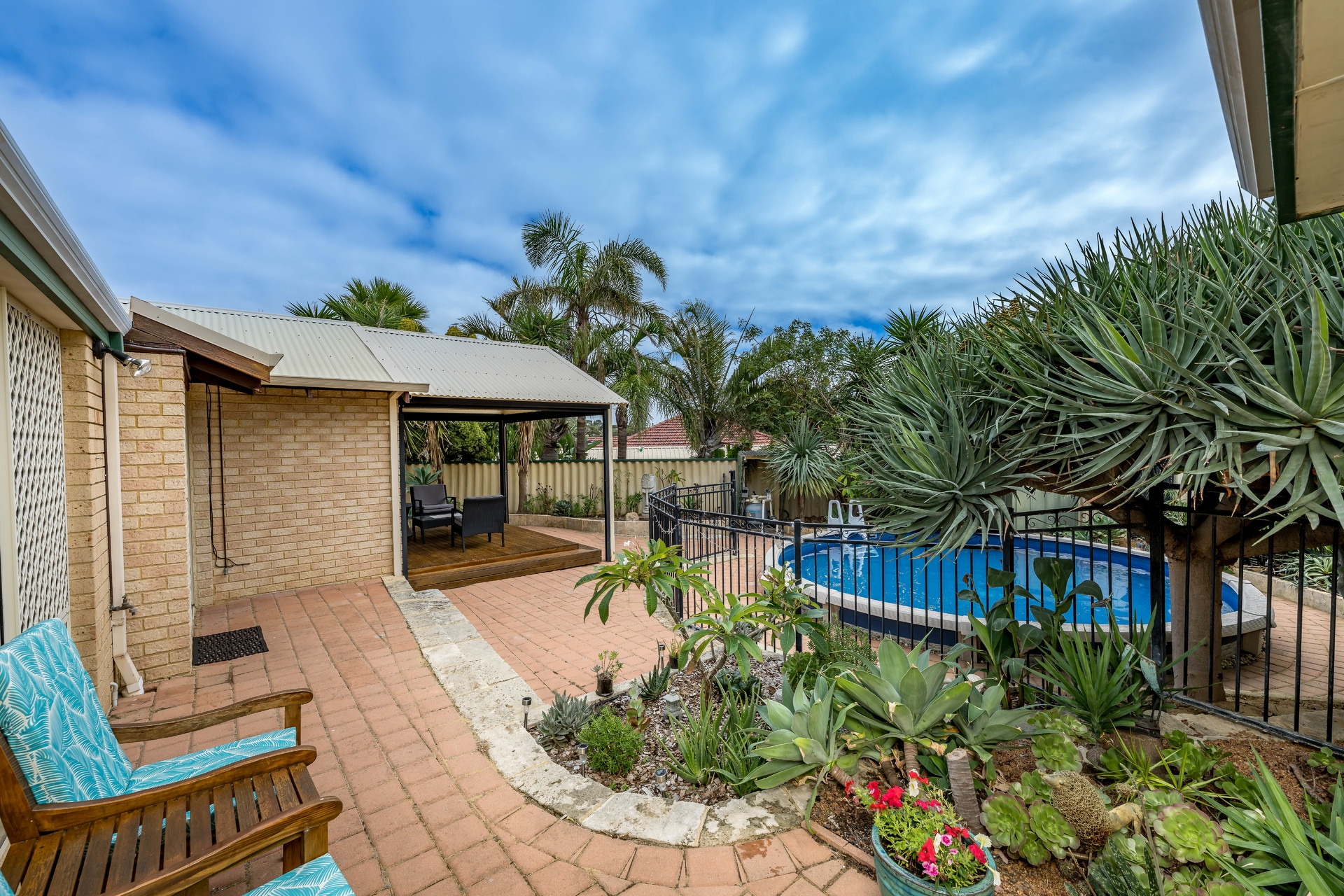 16 Newlin Mews, Clarkson - Thumbnail 2