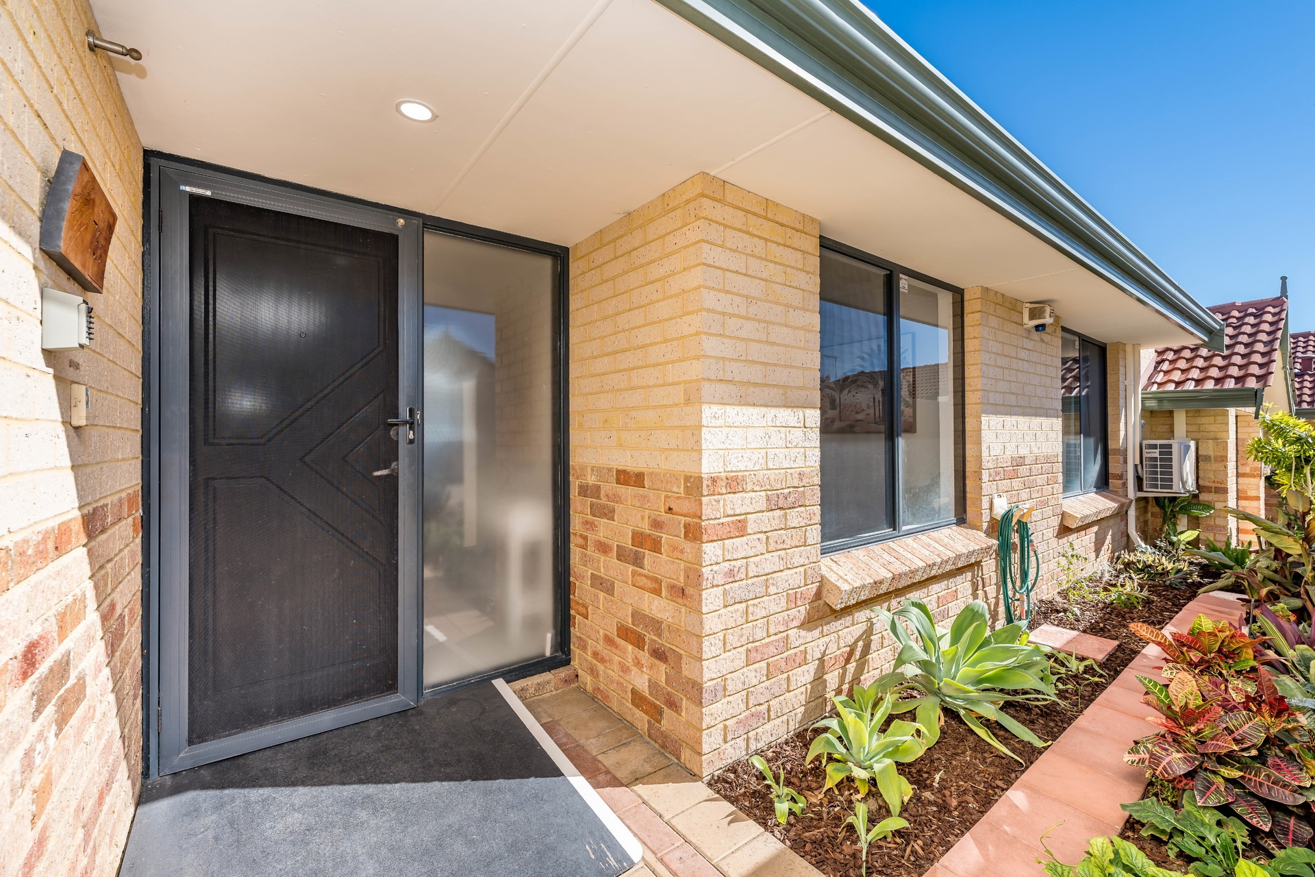 76B Edgefield Way, North Beach - Thumbnail 8