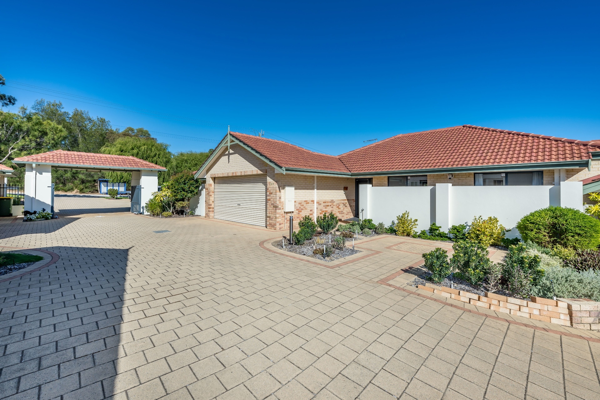 76B Edgefield Way, North Beach - Thumbnail 7