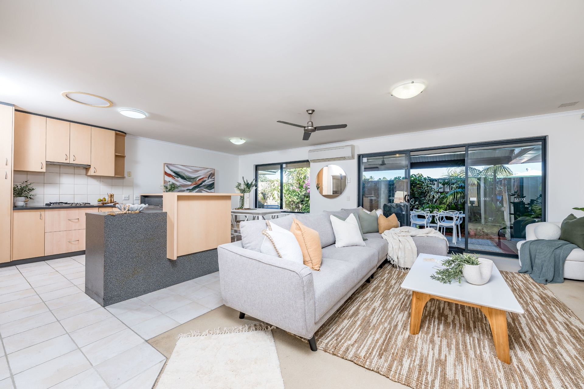 76B Edgefield Way, North Beach - Thumbnail 3