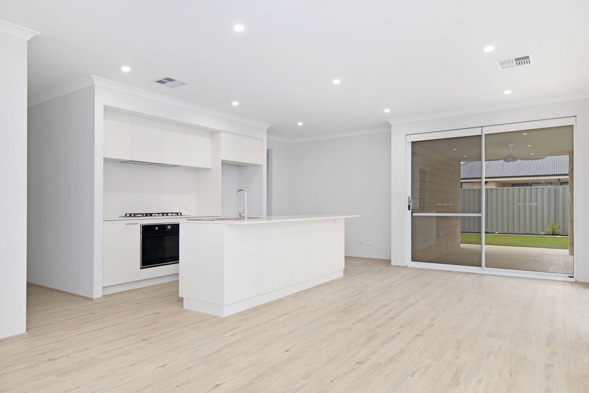 54 Harlequin Boulevard, Vasse - Thumbnail 2