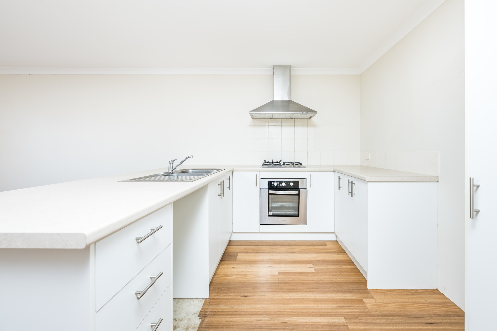 19 Glenkeen Street, Butler - Thumbnail 2