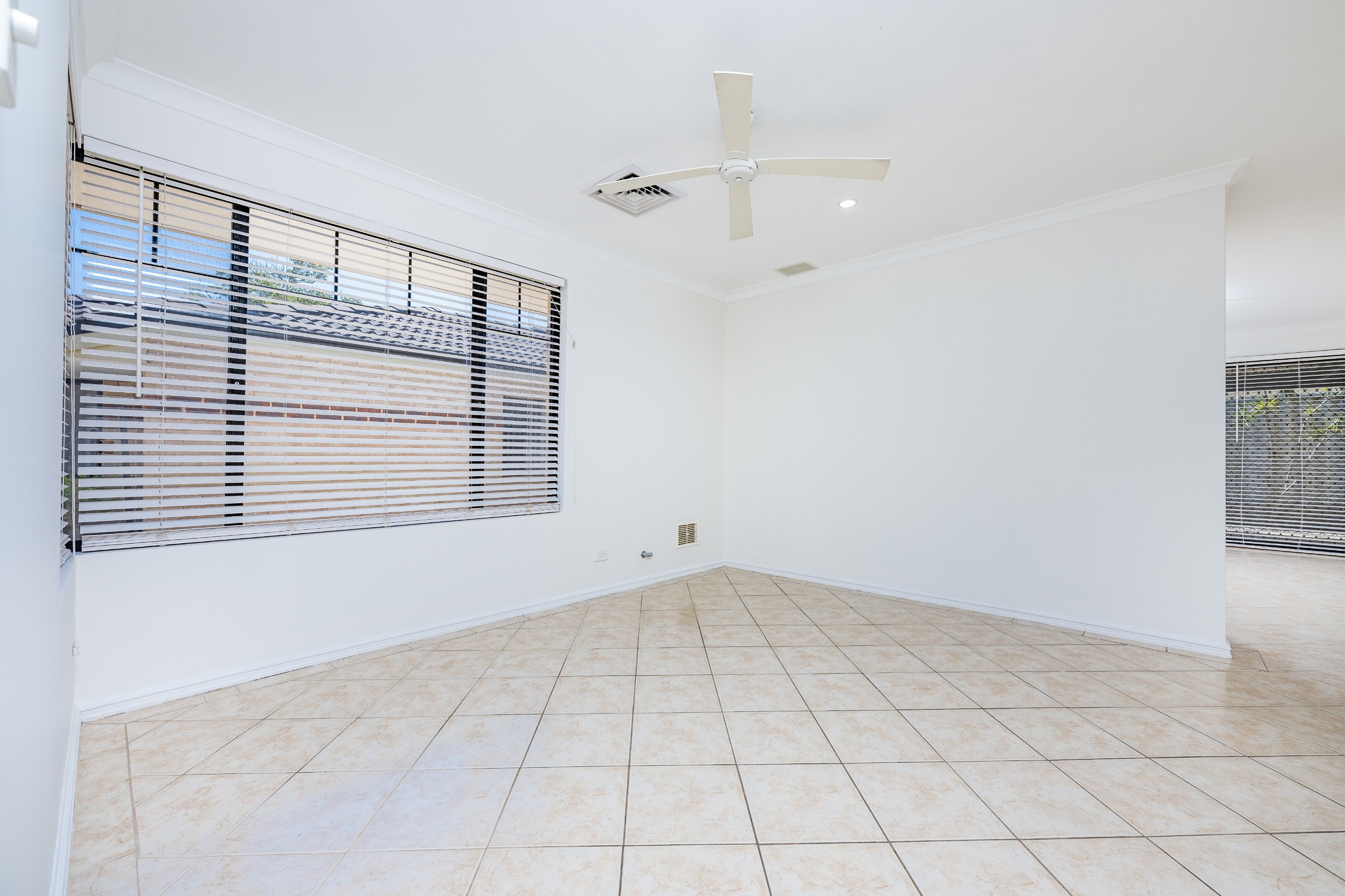 2/206 Edward Street, Osborne Park - Thumbnail 8