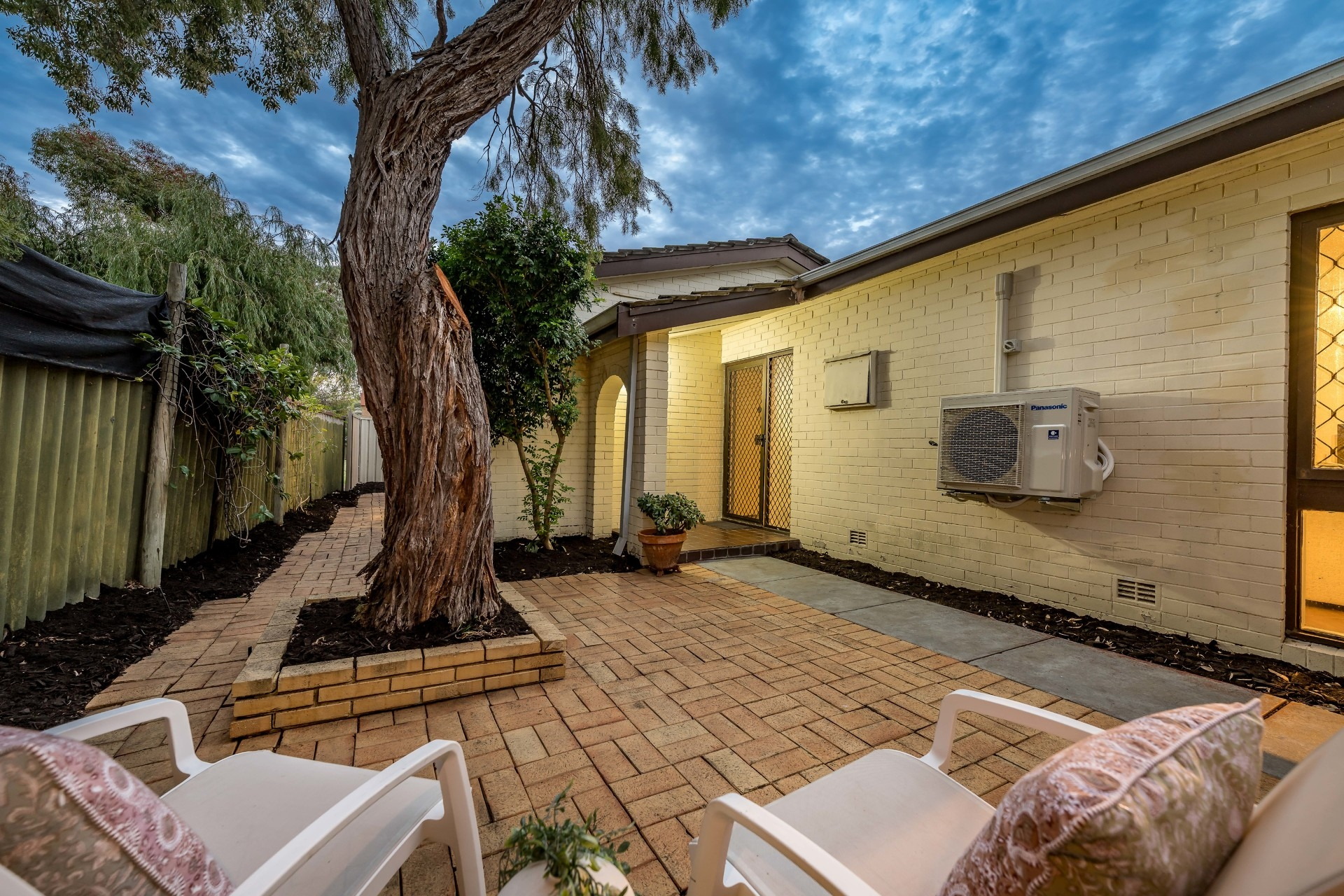 67 Camberwarra Drive, Craigie - Thumbnail 4