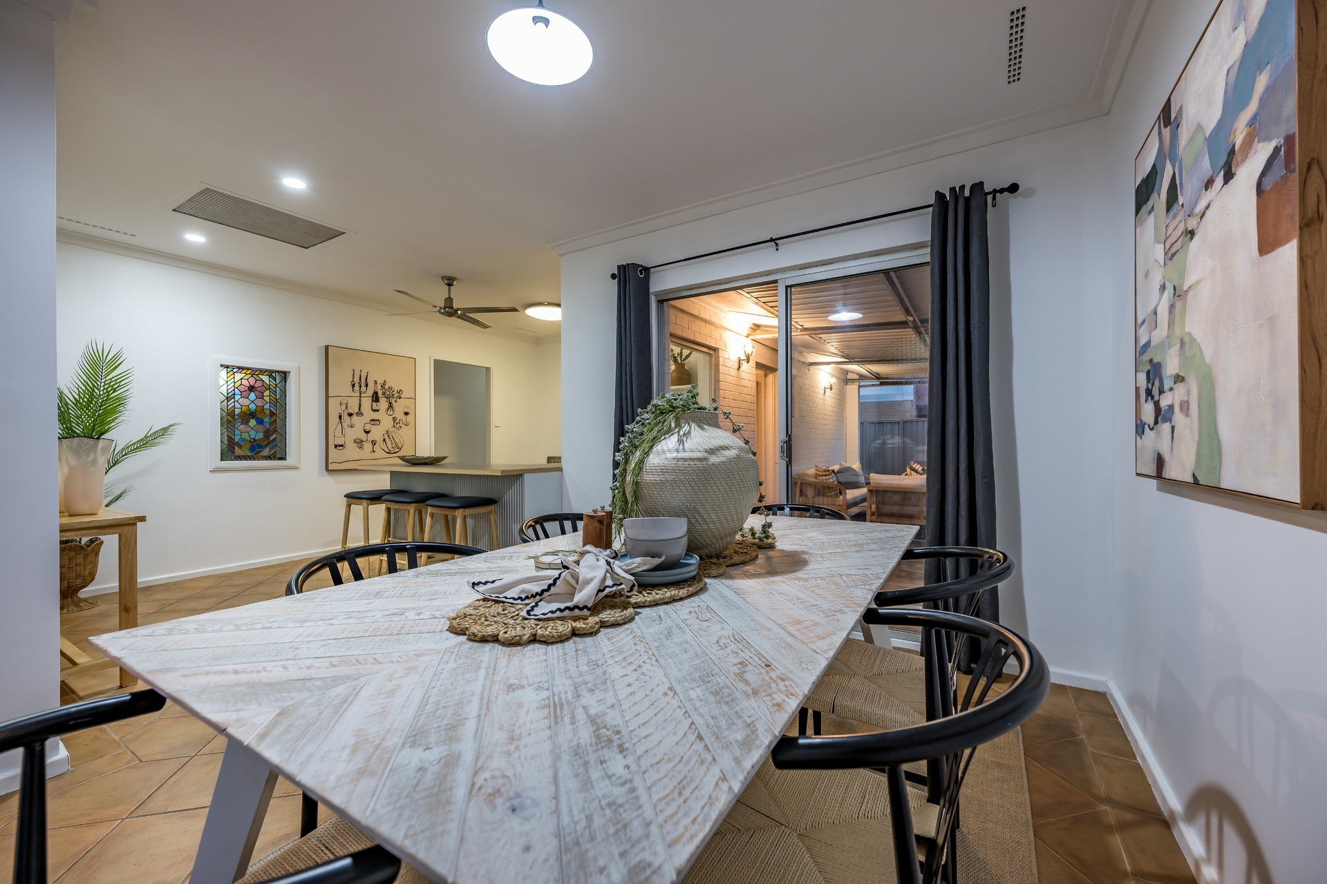 67 Camberwarra Drive, Craigie - Thumbnail 3