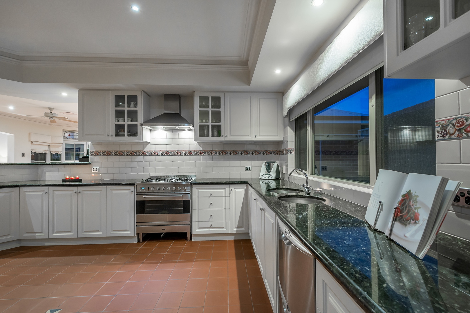 14 Bothwell Way, Wanneroo - Thumbnail 5
