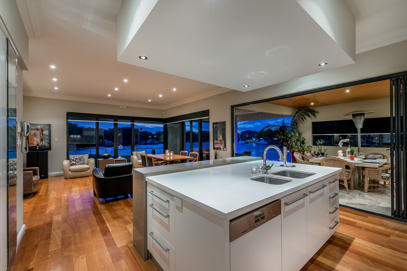 19 St Malo Court, Mindarie - Thumbnail 5