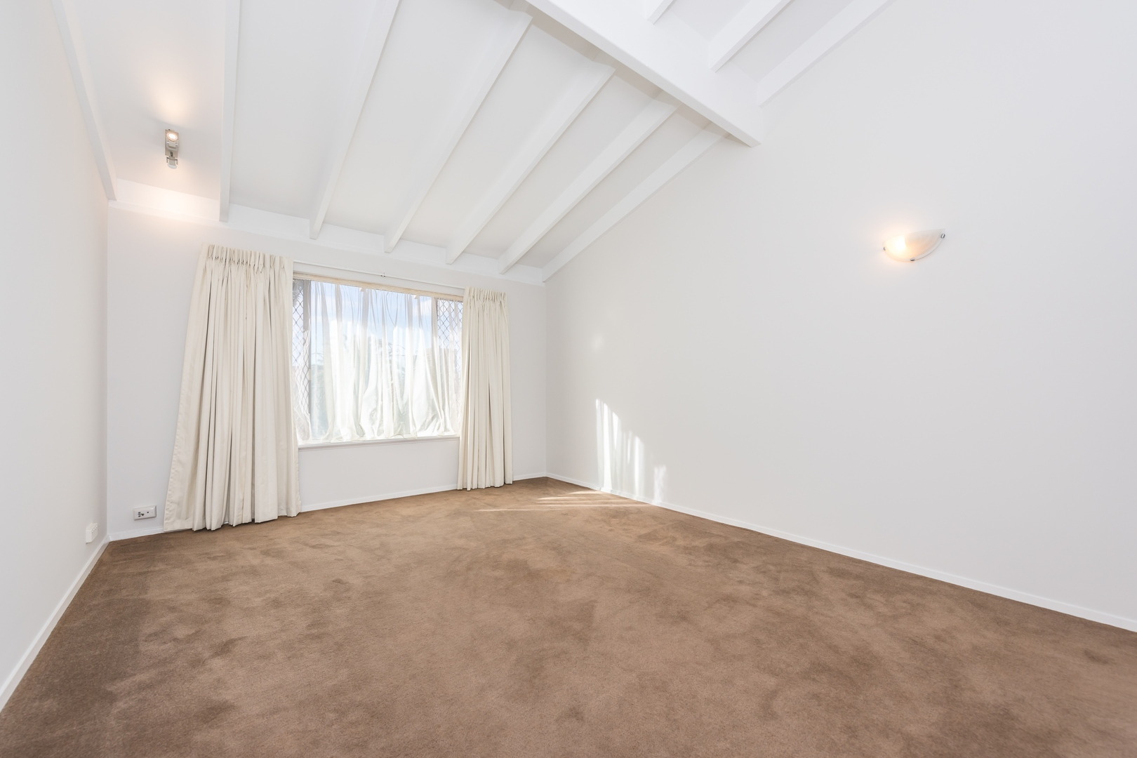 15 Maynard Way, Karrinyup - Thumbnail 5