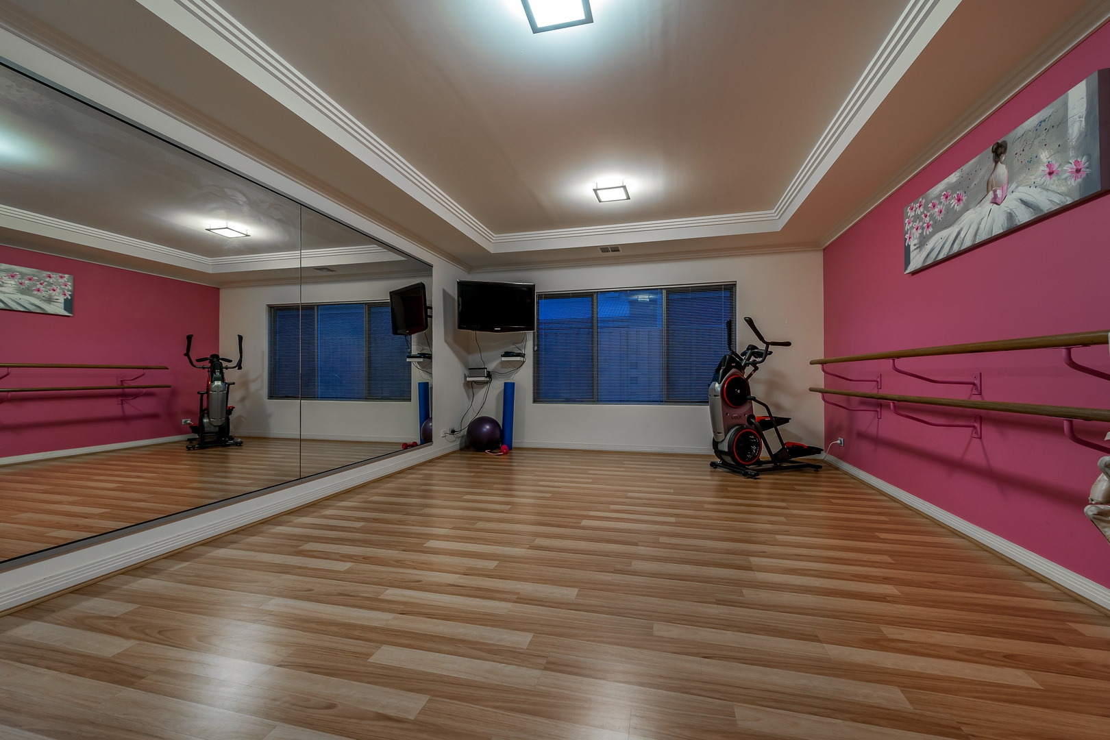 42 Cassino Drive, Stirling - Thumbnail 7