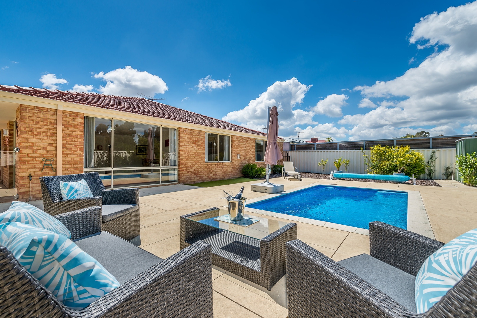 11 Coolamine Close, Carramar - Thumbnail 3