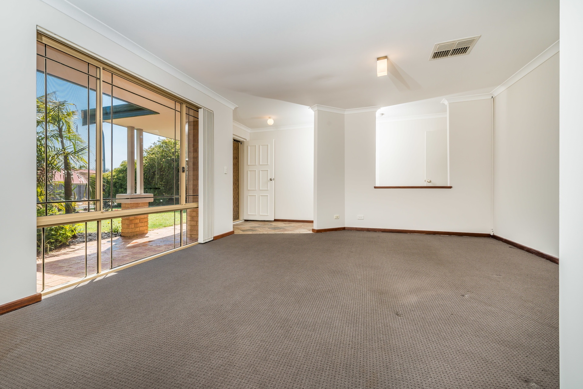 6 Tarbolton Gardens, Kinross - Thumbnail 4