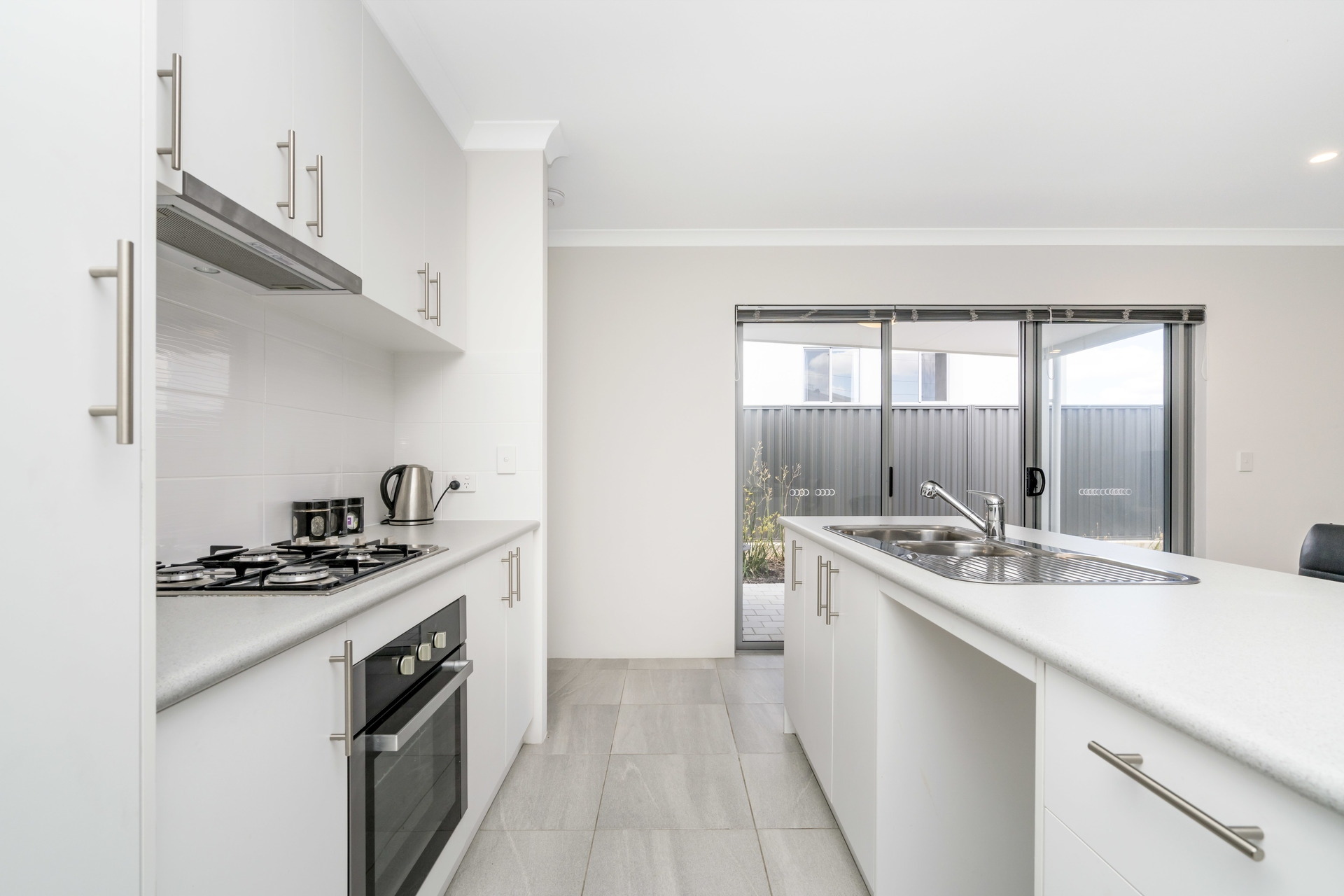 11 Emily Loop, Madeley - Thumbnail 5