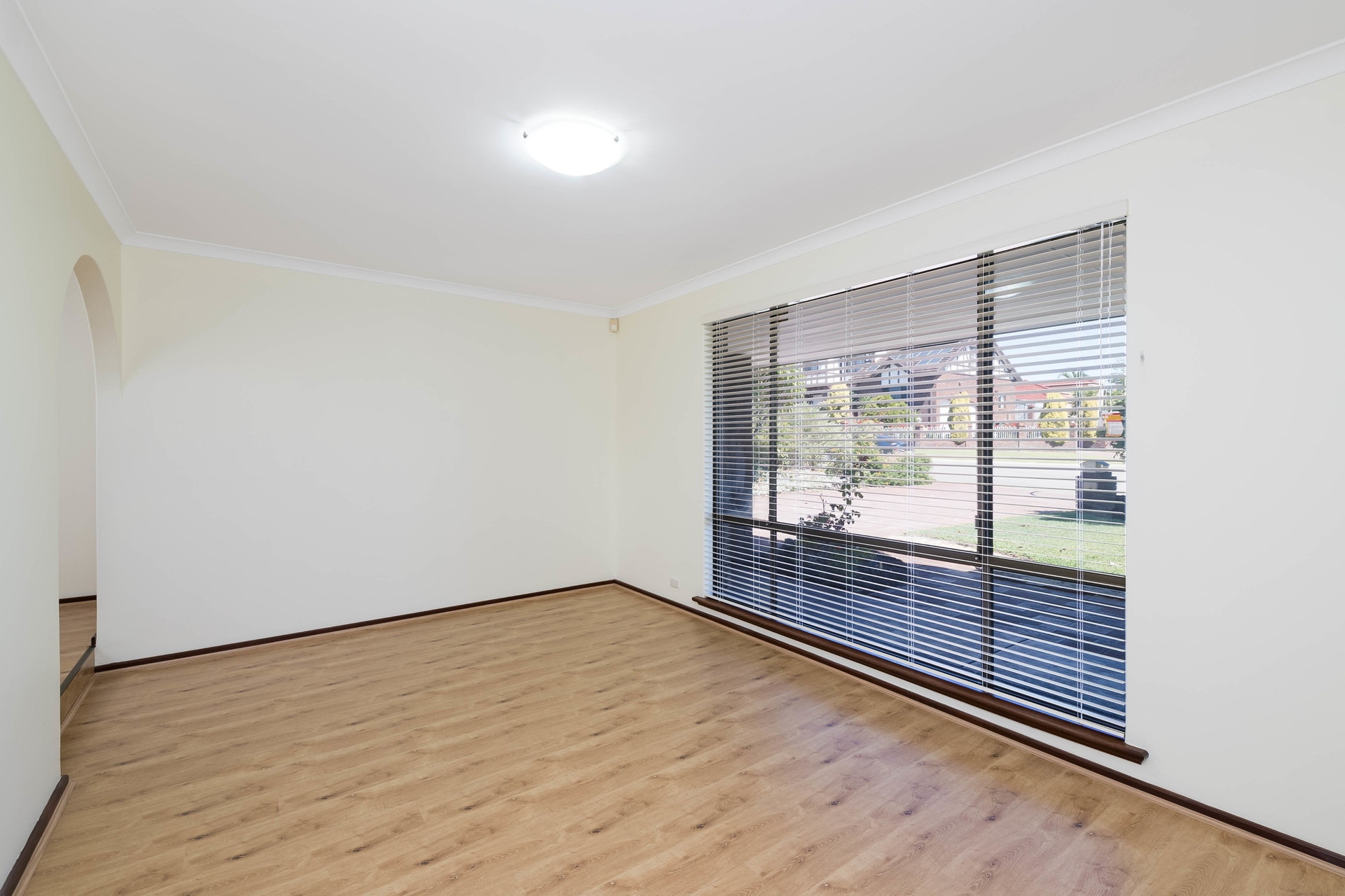 16 Smitherson Street, Noranda - Thumbnail 2