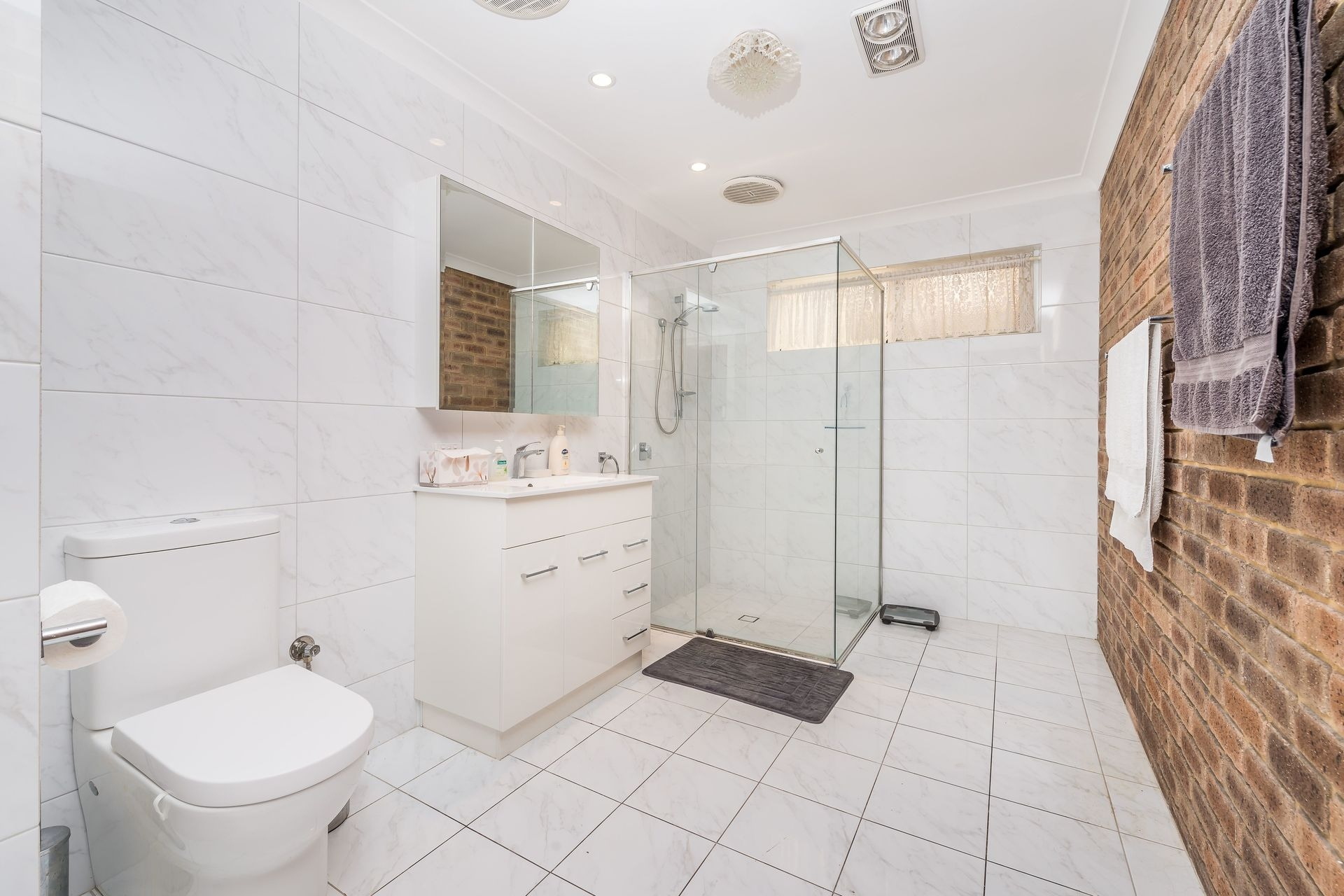 6 Sedge Place, Duncraig - Thumbnail 8