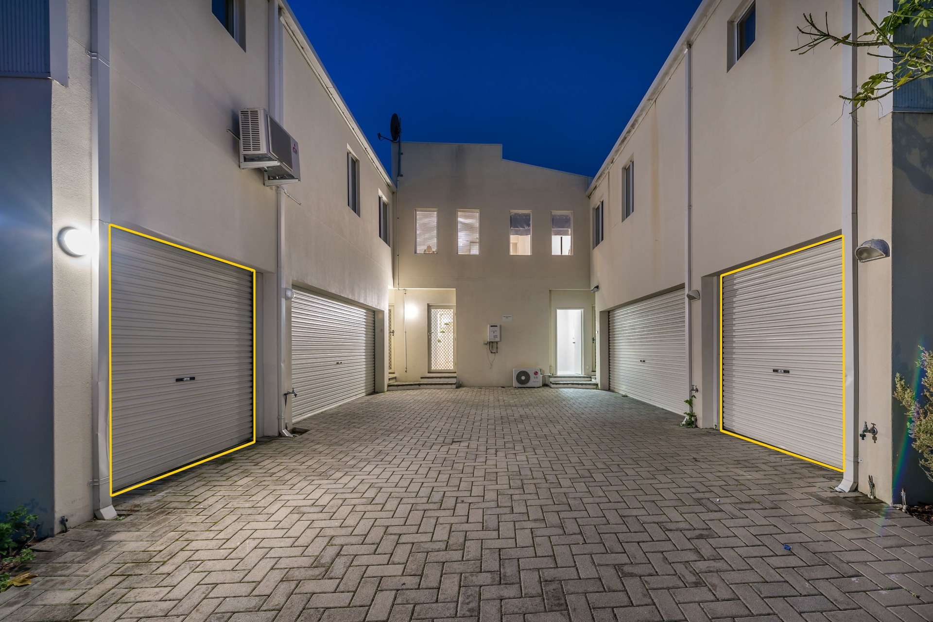 Townhouse Sold 13B Lakeside Drive, Joondalup