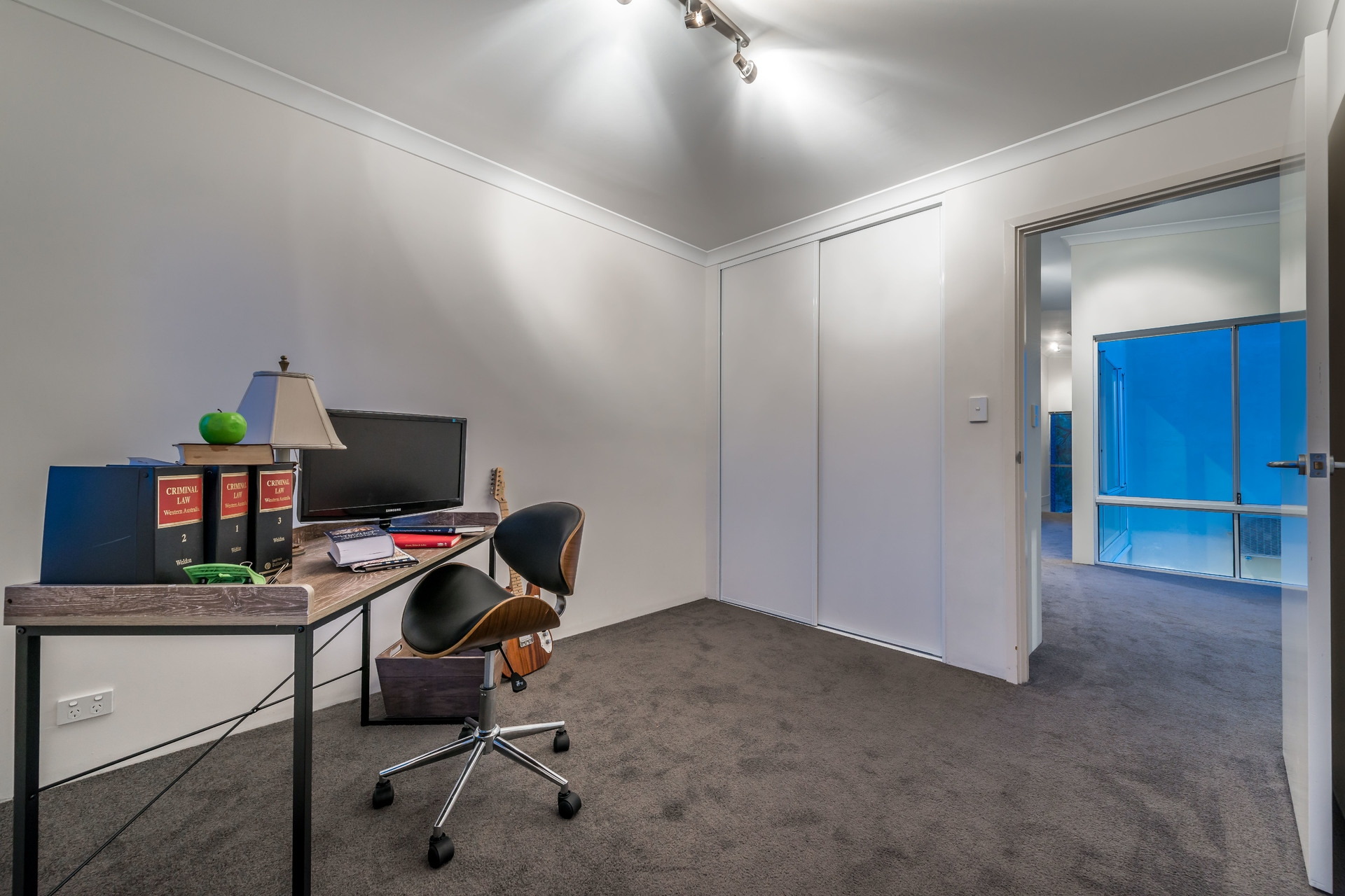 Townhouse Sold 13B Lakeside Drive, Joondalup