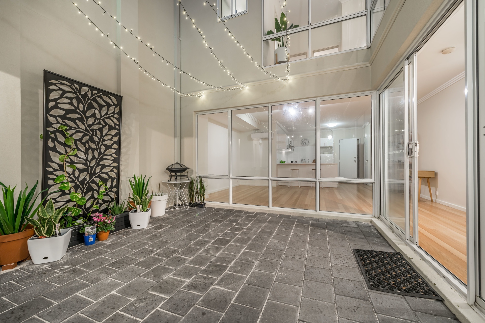 Townhouse Sold 13B Lakeside Drive, Joondalup