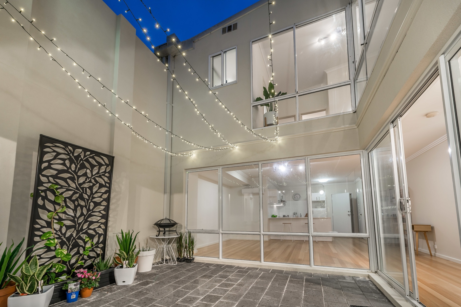 Townhouse Sold 13B Lakeside Drive, Joondalup
